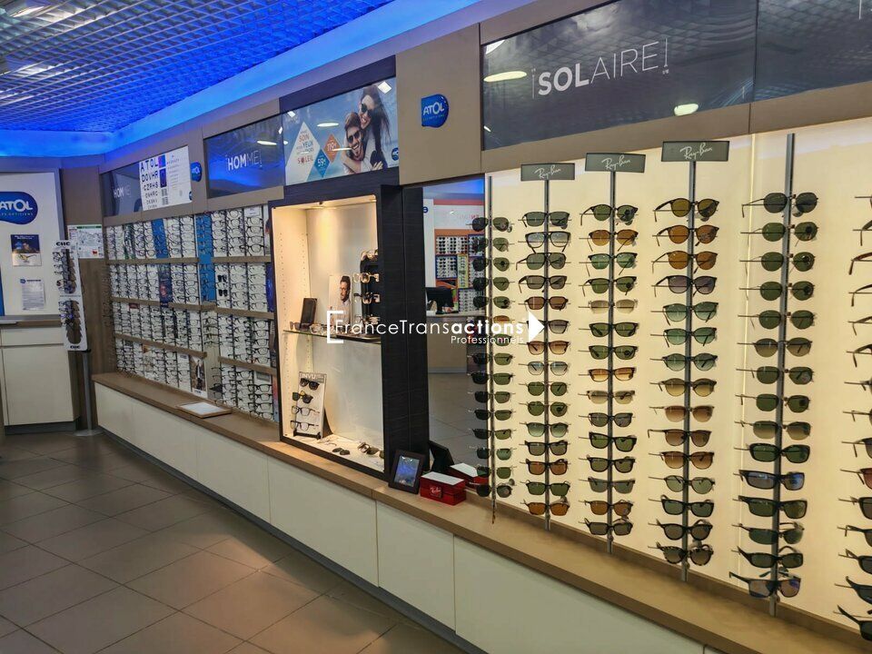 A VENDRE LOCAL COMMERCIAL 80 M² GALERIE COMMERCIALE AGEN