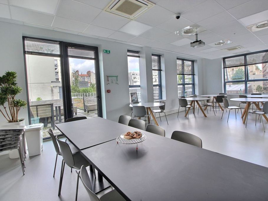 Location bureaux 1284 m² divisibles à partir de 365 m²