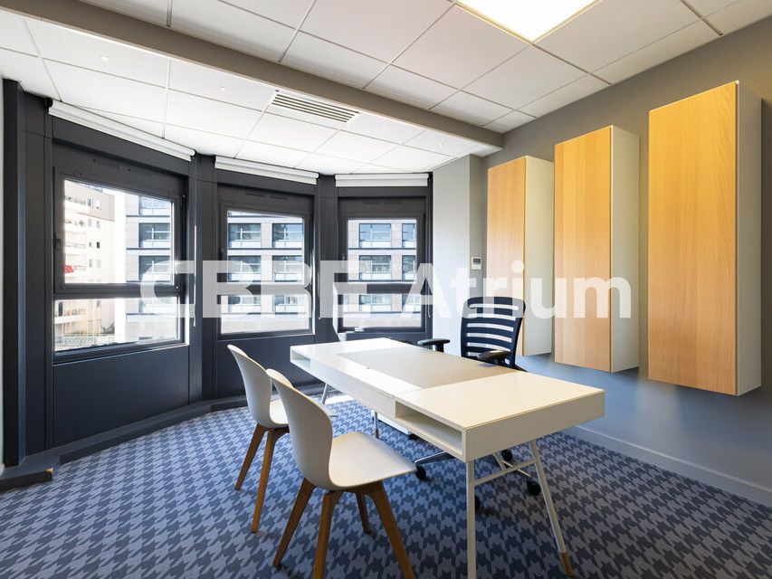 BUREAUX A LOUER - 184 M² - CENTRE-VILLE DE CLERMONT-FERRAND