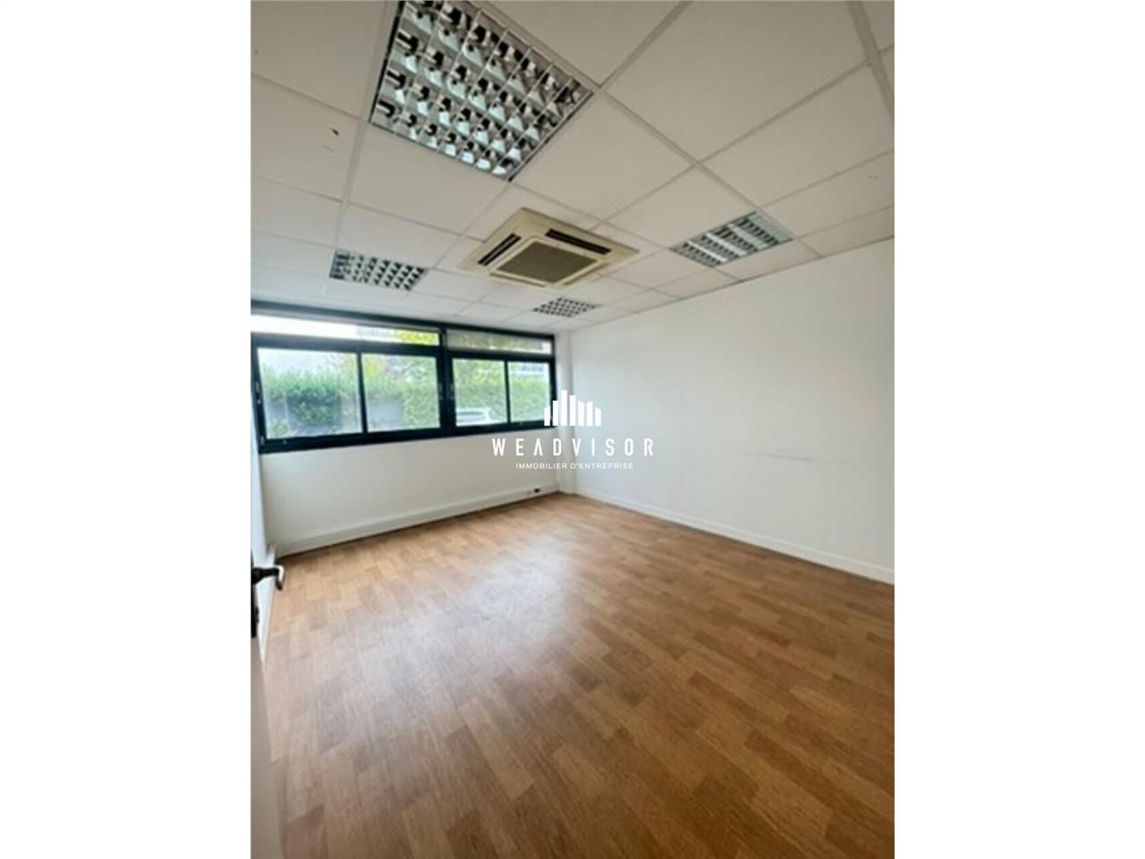 Vente bureaux 200 m² non divisibles