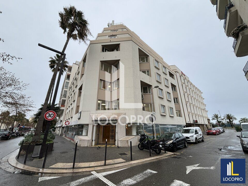 Location bureaux 133 m² non divisibles