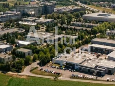 Location local d''activites 277 m² non divisibles
