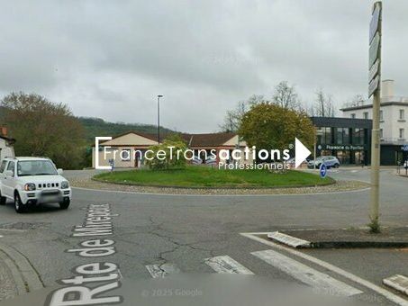 A LOUER LOCAL COMMERCIAL 250 m² AXE PRINCIPAL MIREPOIX