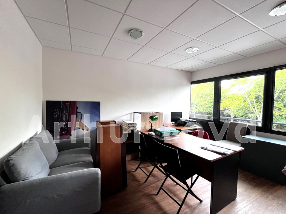 Location bureaux 108.00 m² à CAEN