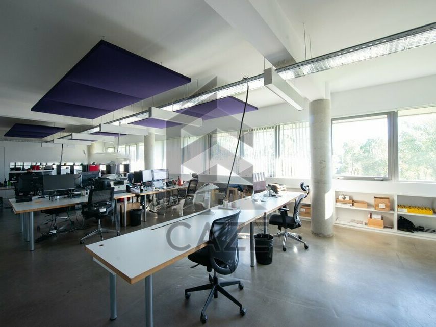 Vente bureaux 363 m² non divisibles