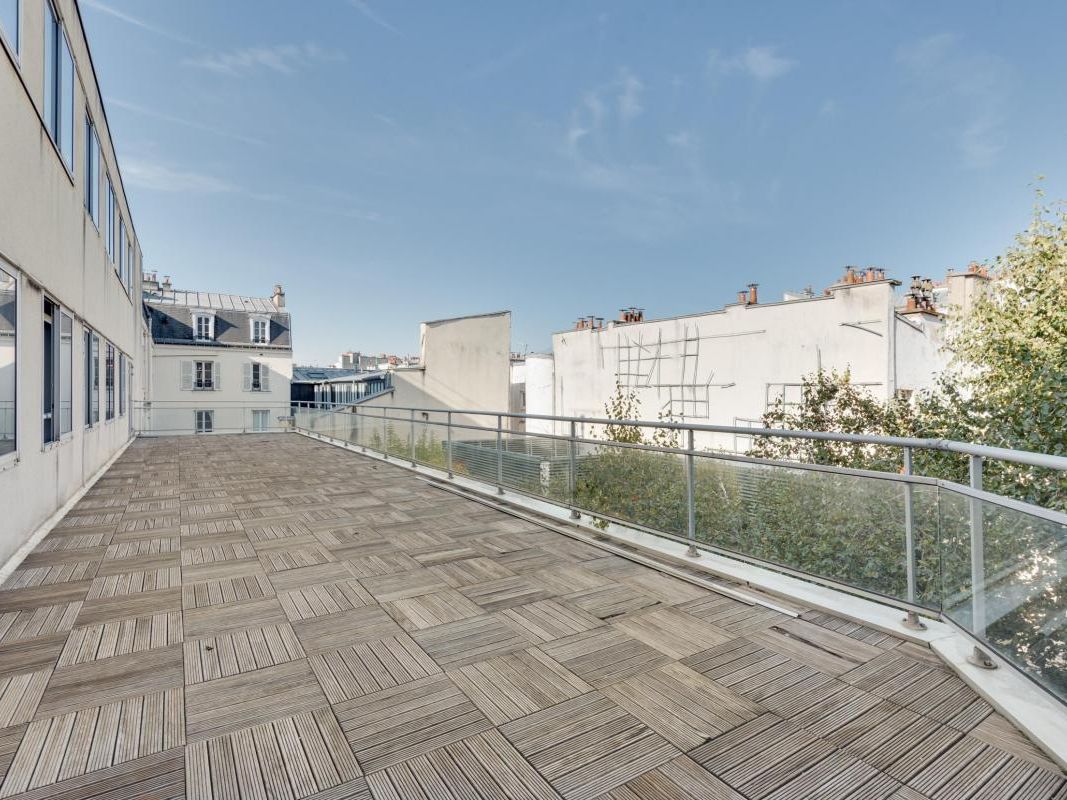 Location bureaux 1391 m² non divisibles