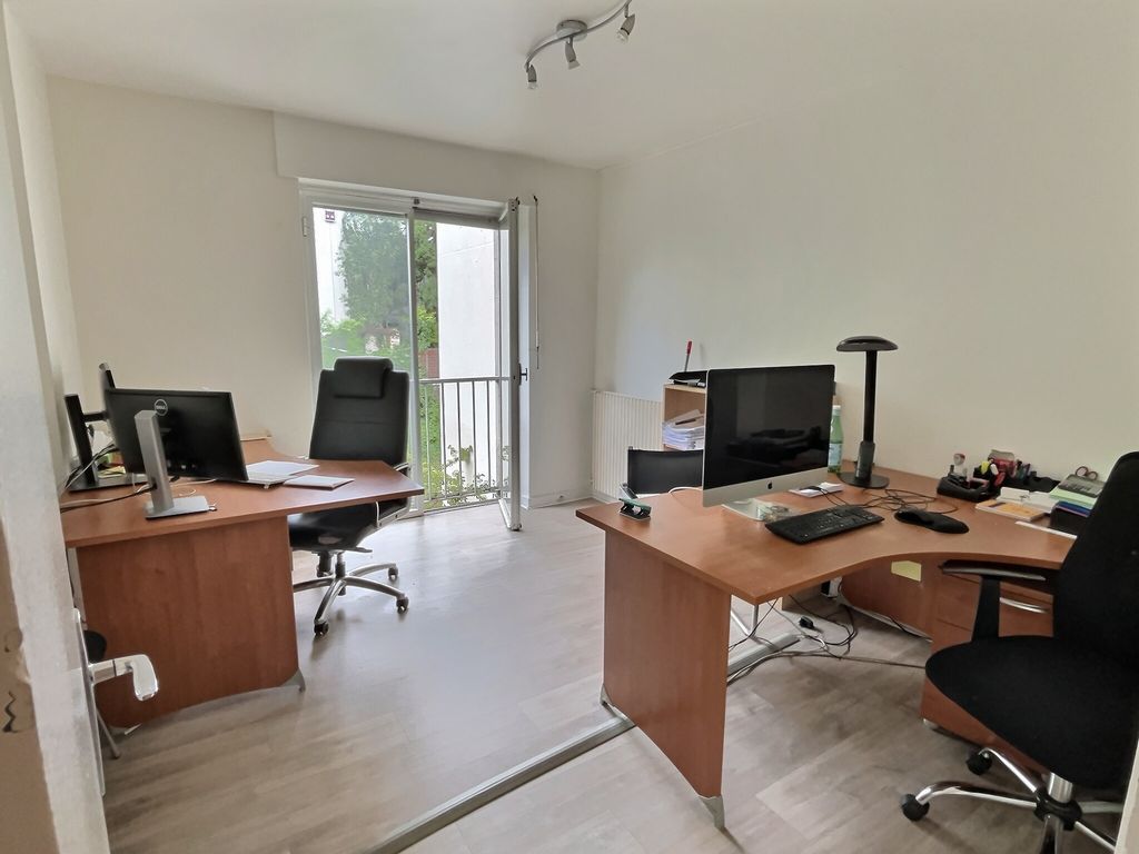 Location bureaux 91 m² non divisibles