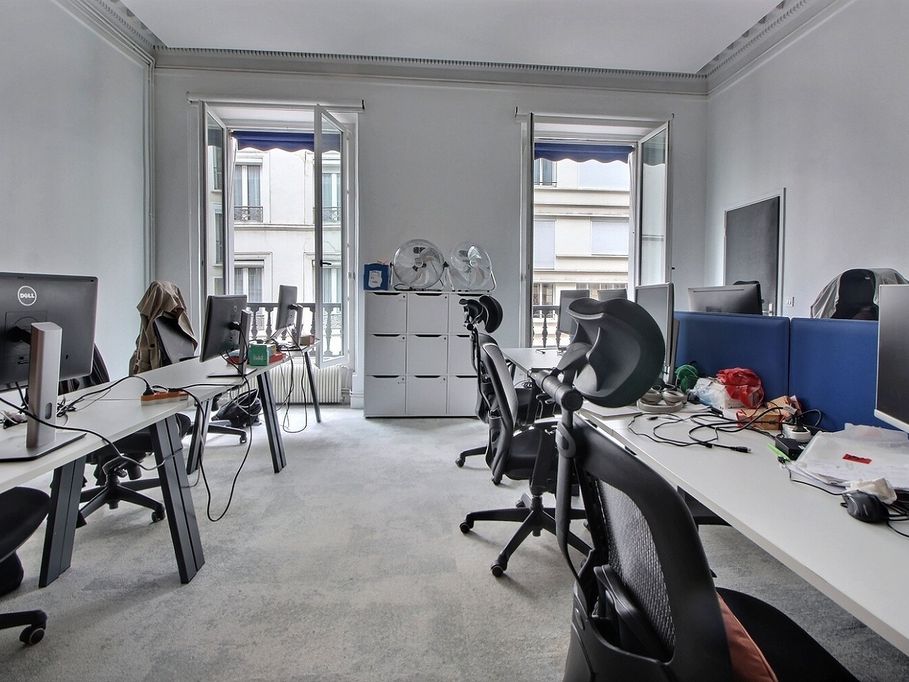 Location bureaux 151 m² non divisibles