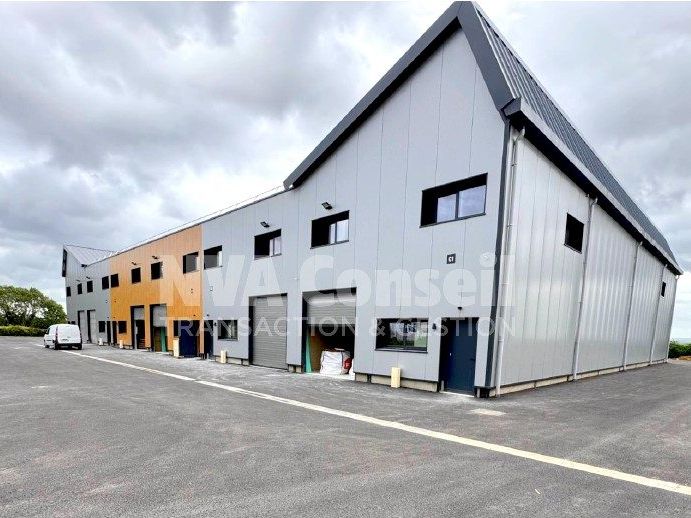 Vente local d''activités 166 m² à Hérouville-en-Vexin