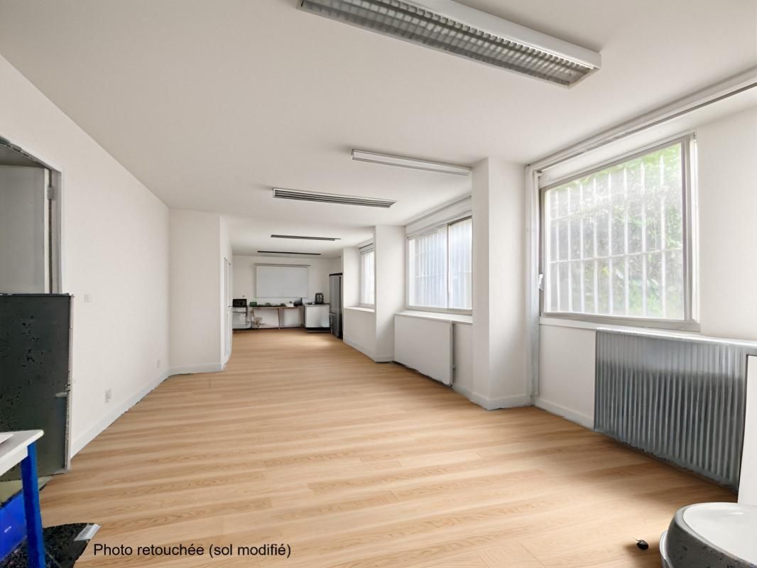 Location bureaux 341 m² divisibles à partir de 154 m²