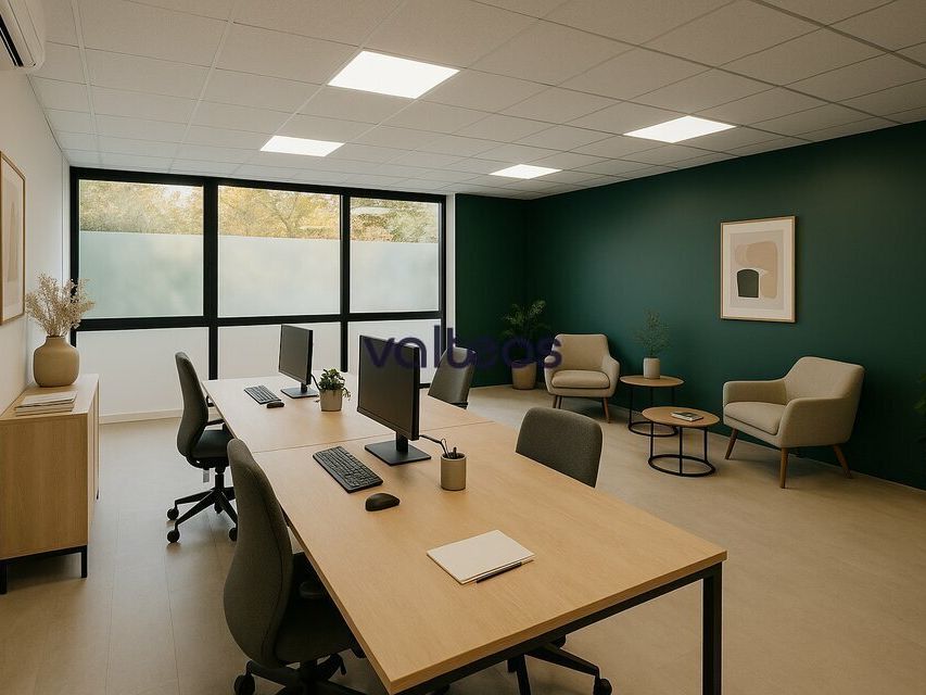 Location bureaux 80 m² divisibles à partir de 30 m²