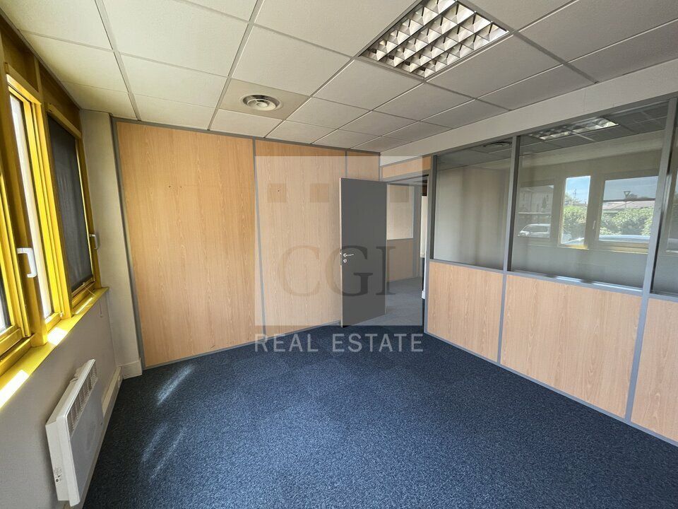 À LOUER – BUREAUX DE 118 m² – BRON / PARC TERTIAIRE LES CITADELLES