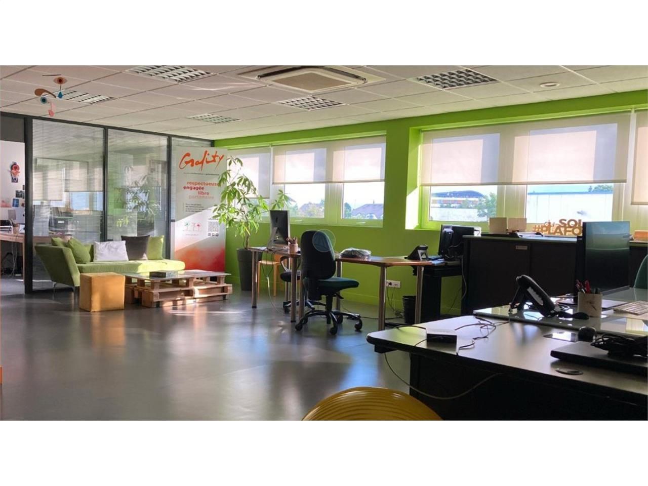 Location bureaux 130 m² à ORLEANS