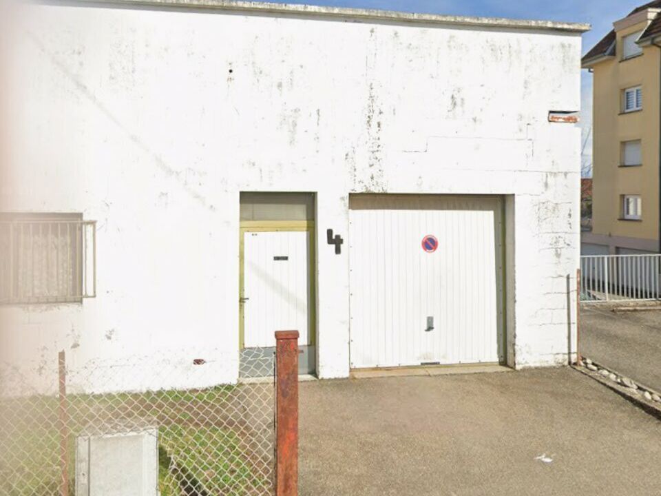 Location entrepot 220 m² non divisibles