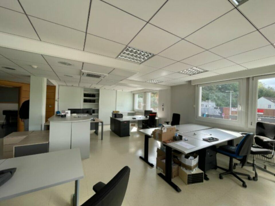 Location bureaux 1000 m² non divisibles