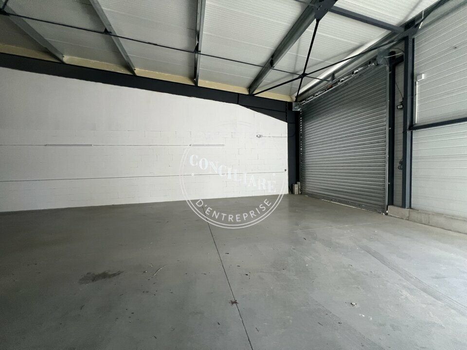 Location entrepot 500 m² divisibles à partir de 250 m²