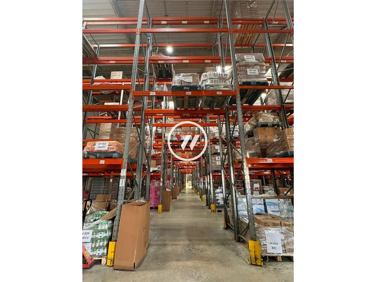 À LOUER – Locaux d'activités avec bureaux à Stains