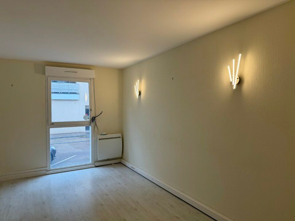 A VENDRE - BUREAUX DIJON CENTRE VILLE / REPUBLIQUE