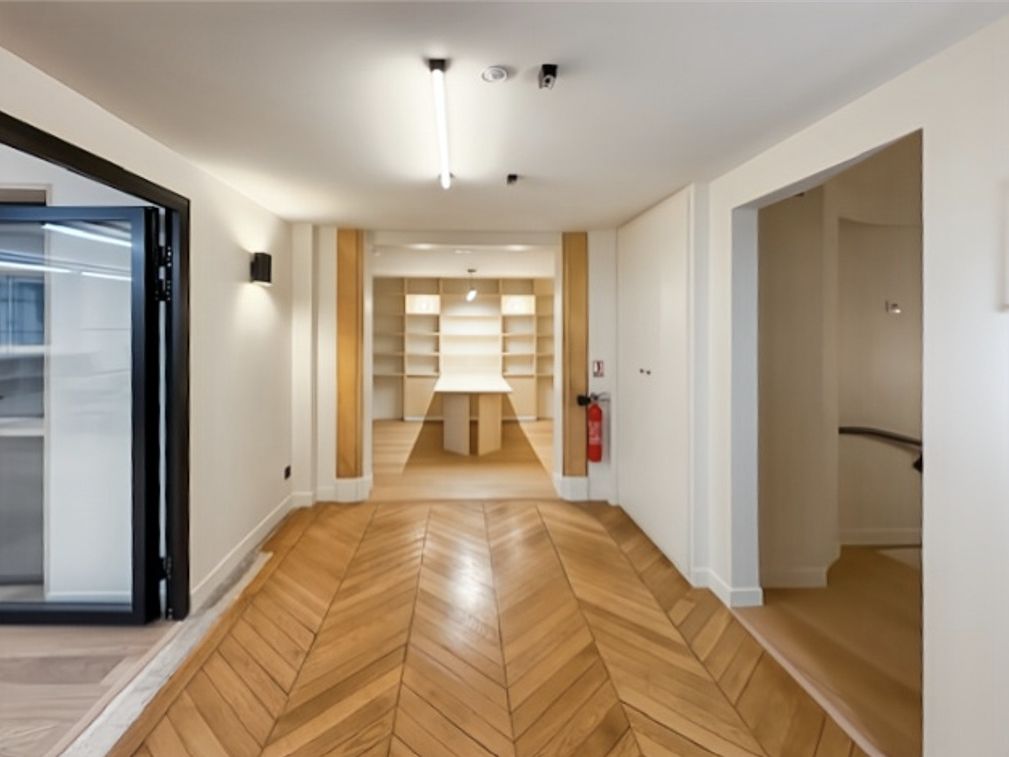 Location bureaux 325 m² non divisibles