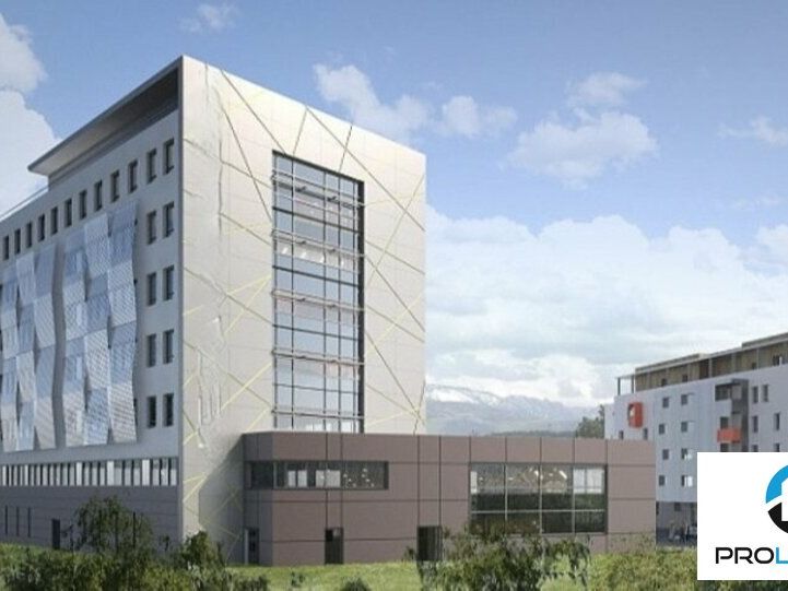 Location bureaux 195.8 m² non divisibles