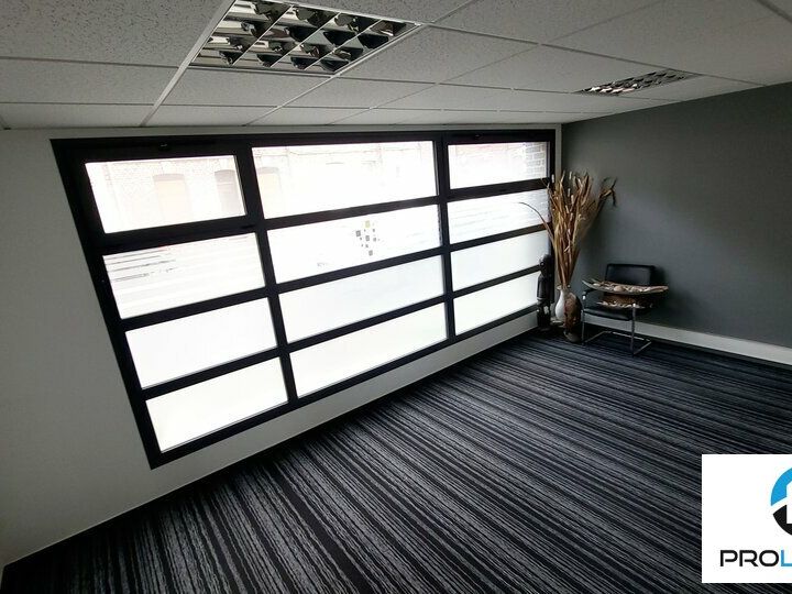 Vente bureaux 135 m² non divisibles