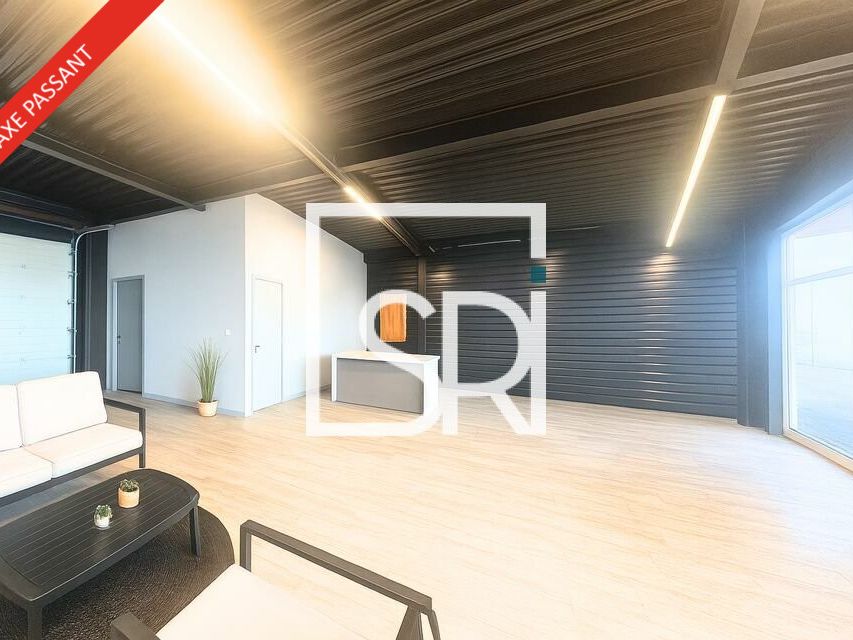 Location local commercial 400 m² non divisibles