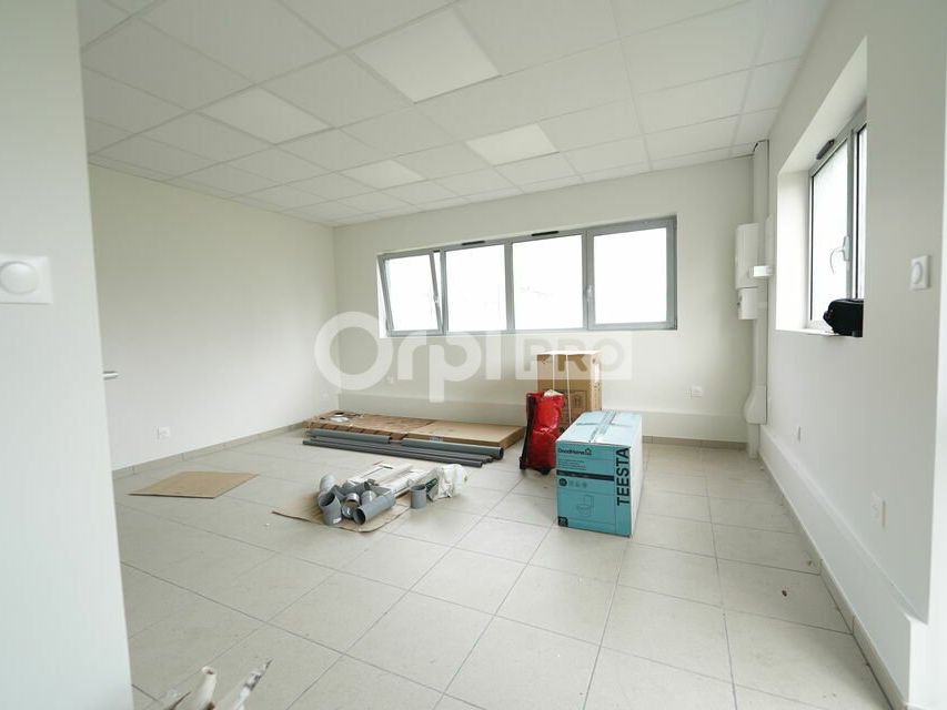 Location bureaux 60 m² non divisibles