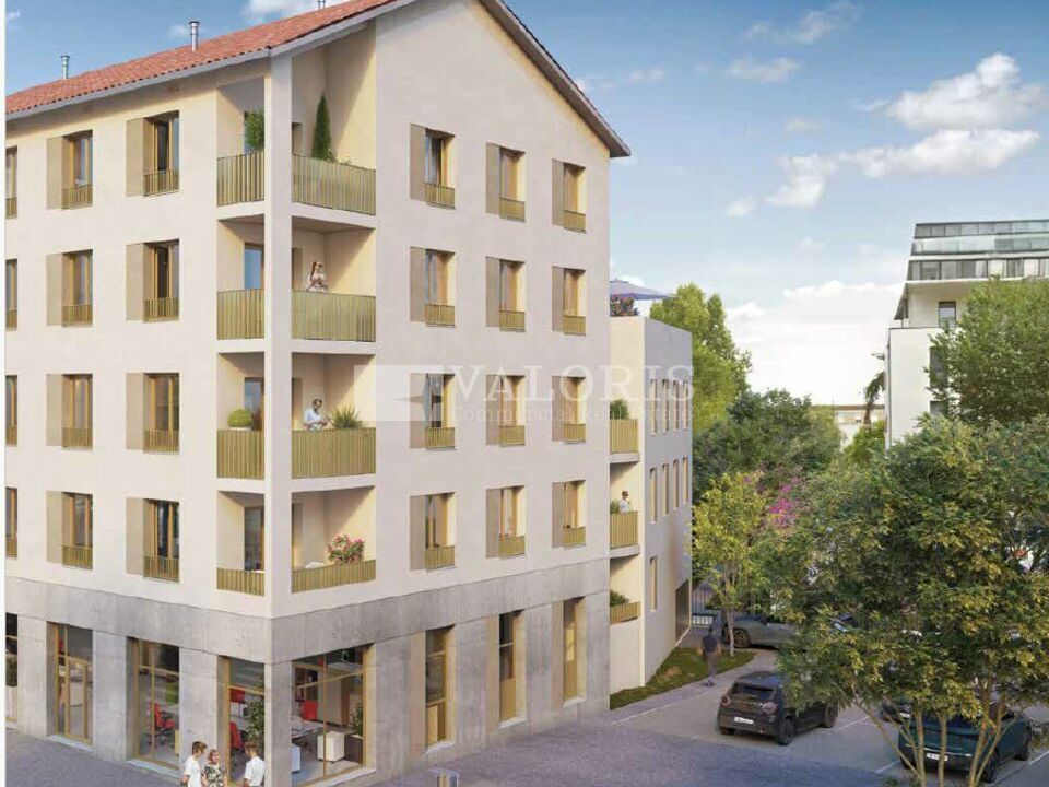 Vente local commercial 106 m² non divisibles