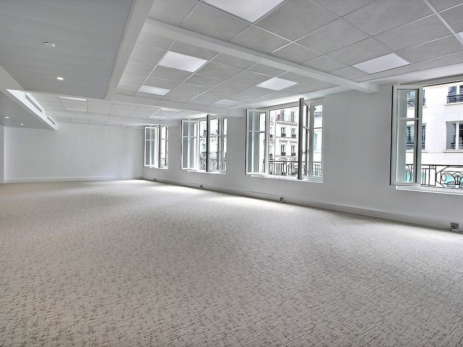 Location bureaux 307 m² non divisibles