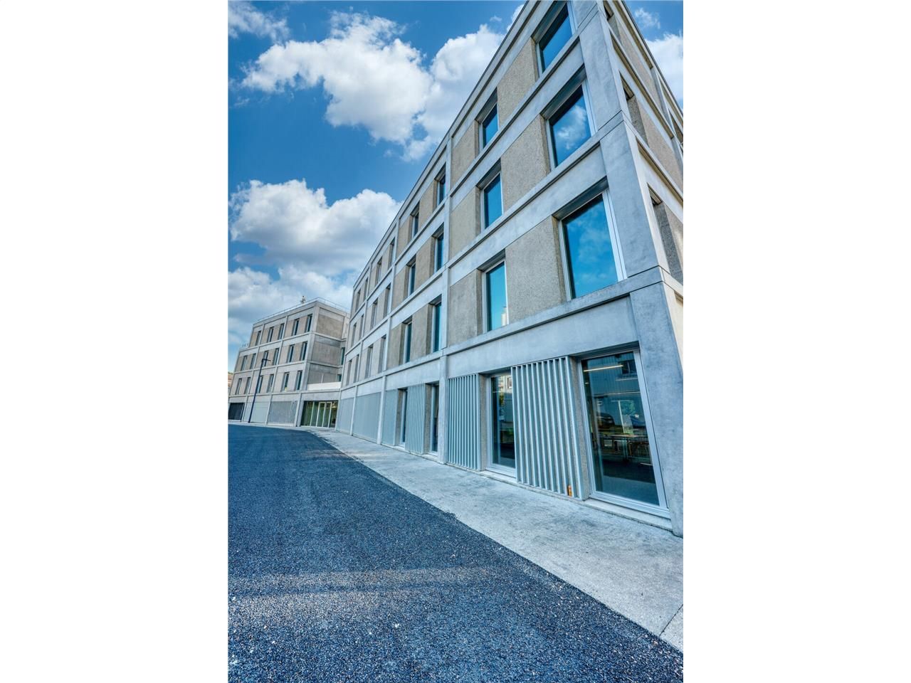 Vente bureaux 5899 m² divisibles à partir de 120 m²