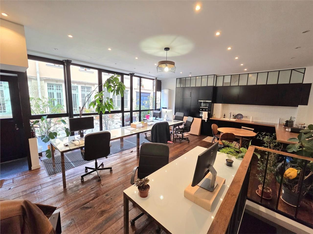 Vente bureaux 87.7 m² à Paris 11ème