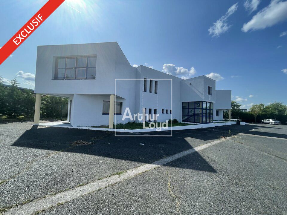 Vente bureaux 650 m² non divisibles