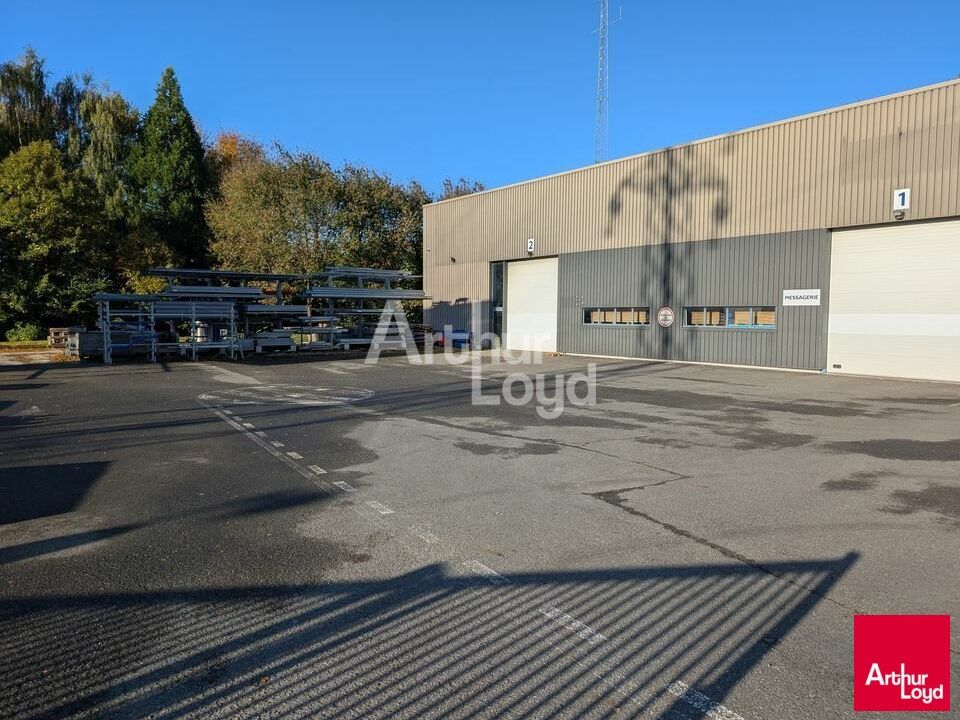 MELESSE - LOCAL D'ACTIVITE A LOUER - 1 150 M²