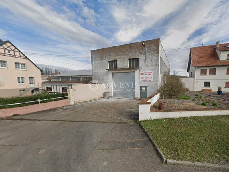 Vente local d''activites 1120 m² non divisibles