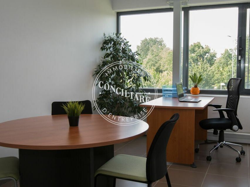 Location bureaux 125 m² non divisibles