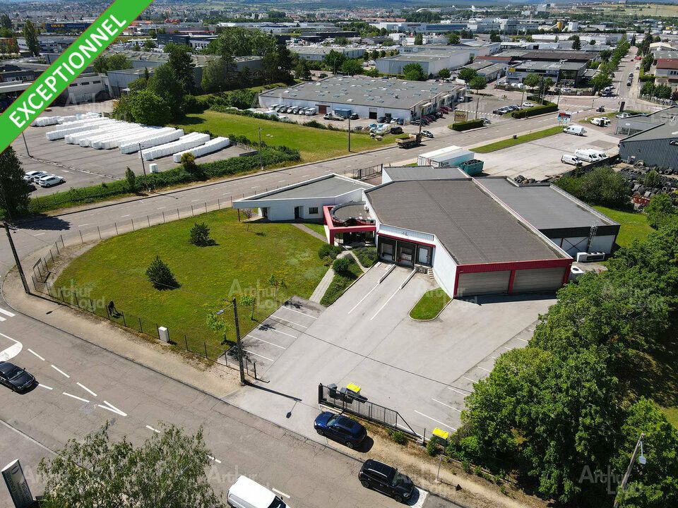 Bâtiment d'activité dédié à l'industrie agroalimentaire et à la logistique sous température dirigée