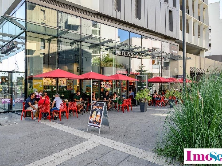 Location local commercial 665 m² non divisibles