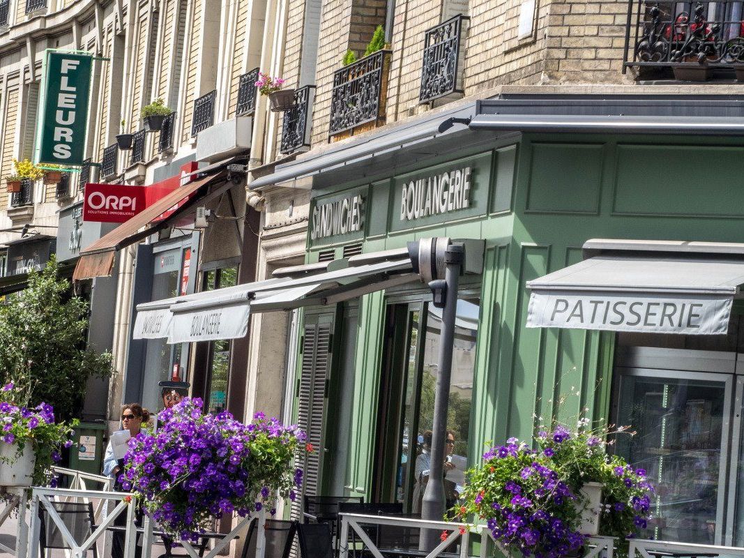 Location boutique 48 m² à Montrouge