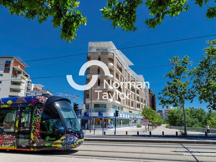 Port Marianne - Local commercial de 211 m²