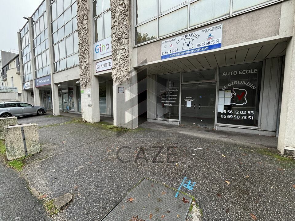 LOCAL COMMERCIAL A VENDRE - CENTRE MERIGNAC PROCHE TRAM