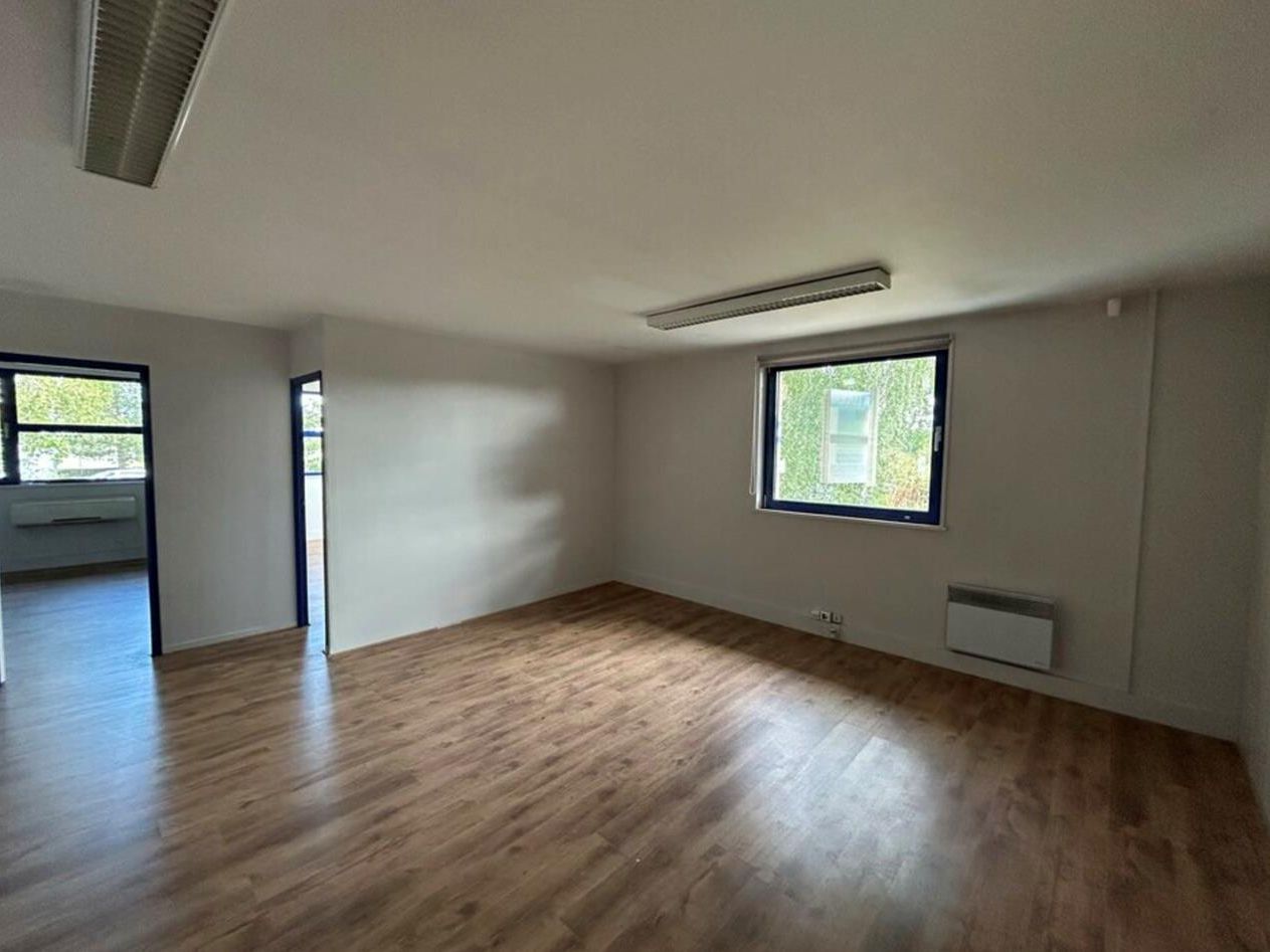 location - bureau - roncq