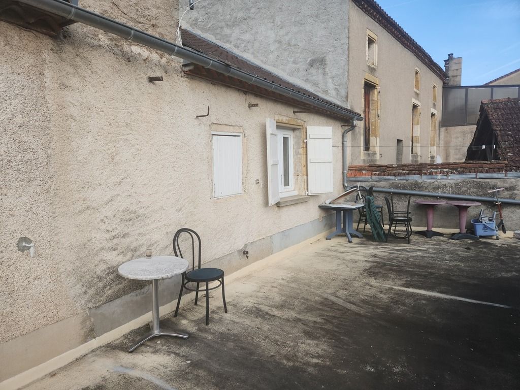 Vente fonds de commerce 250 m² à PRAYSSAC