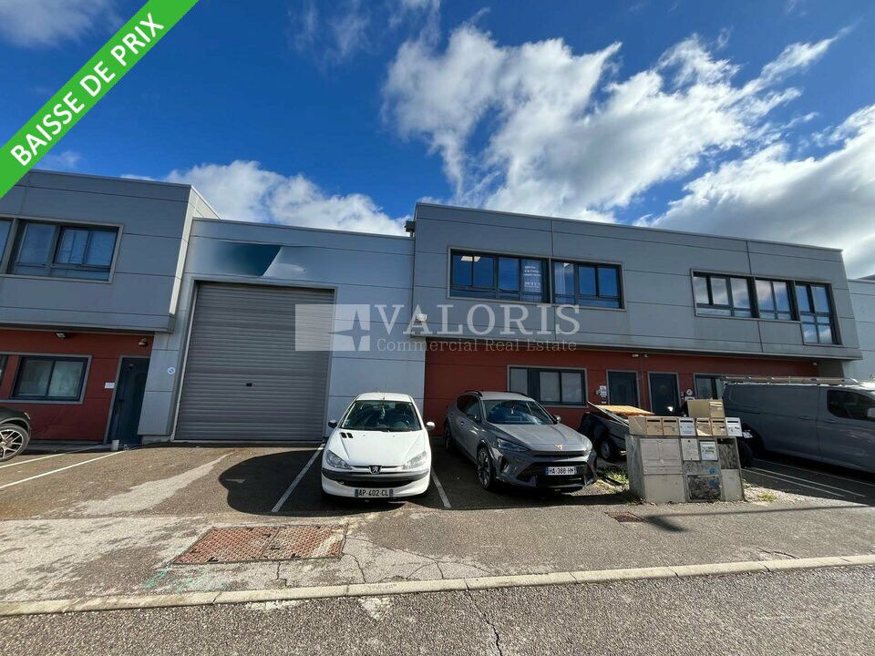 Location local d''activites 180 m² non divisibles