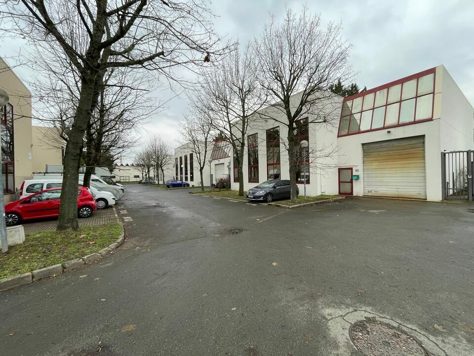 Location activité/entrepôt - 262 m²