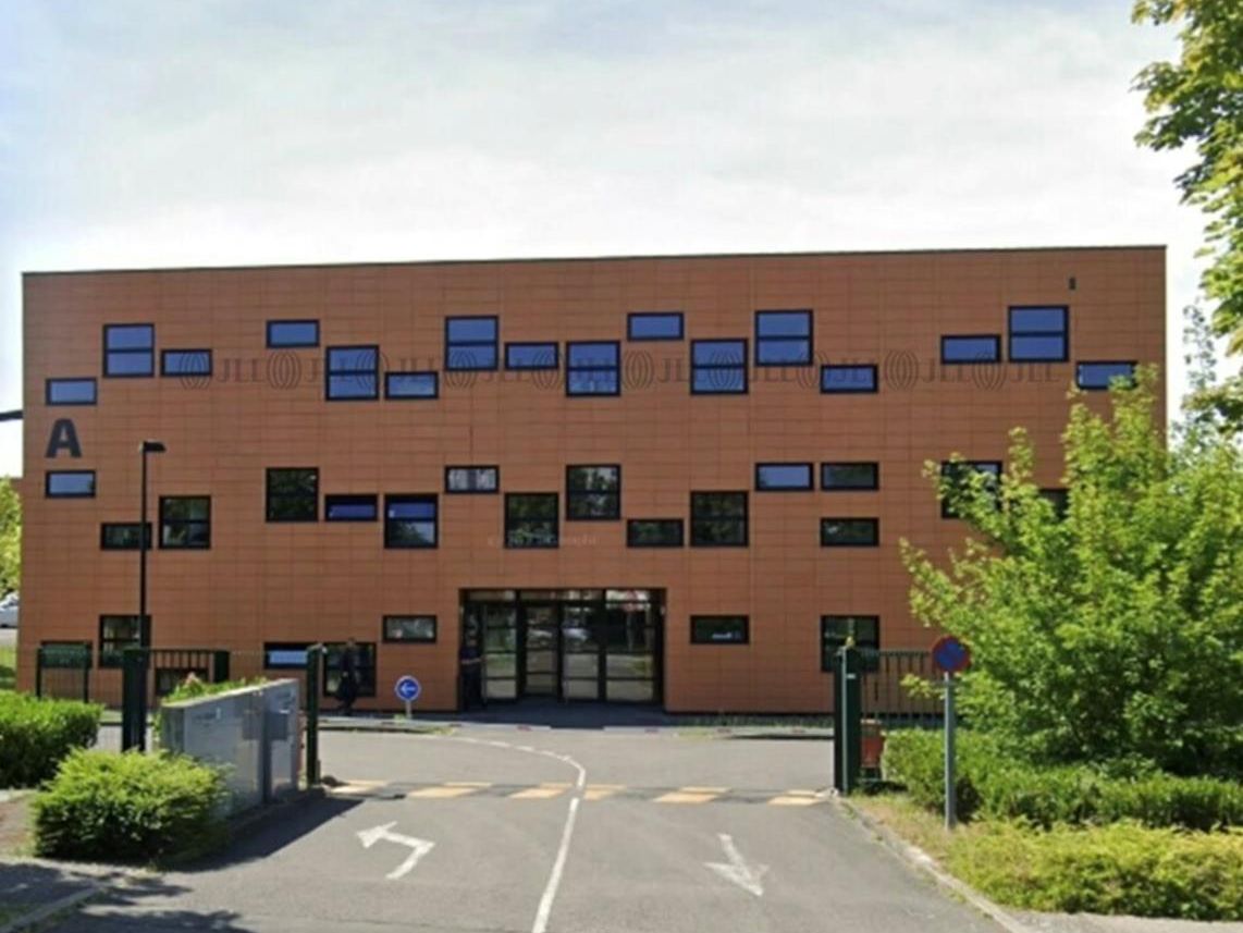 location - bureau - loos