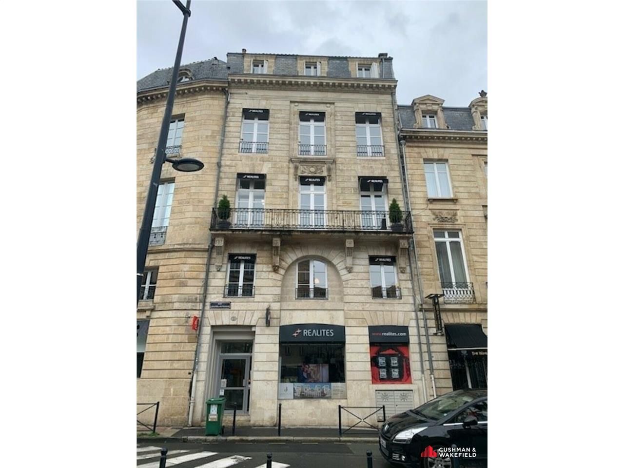 Location bureaux 582 m² divisibles à partir de 114 m²