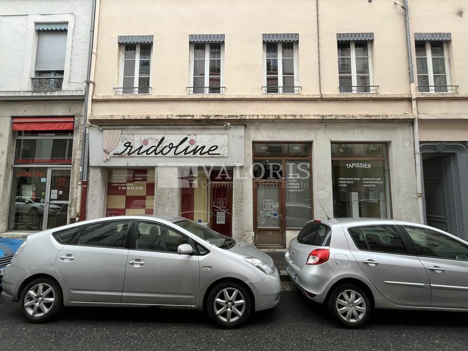 Vente local commercial 109 m² non divisibles
