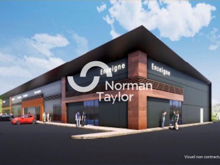 Location local commercial 700 m² divisibles à partir de 300 m²