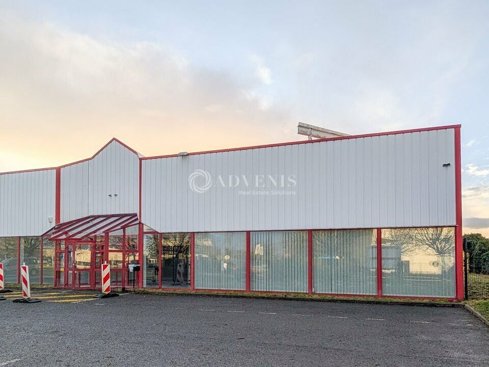 Location local d''activites 860 m² non divisibles