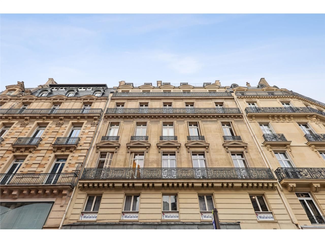 Location bureaux 1240 m² à Paris 1er